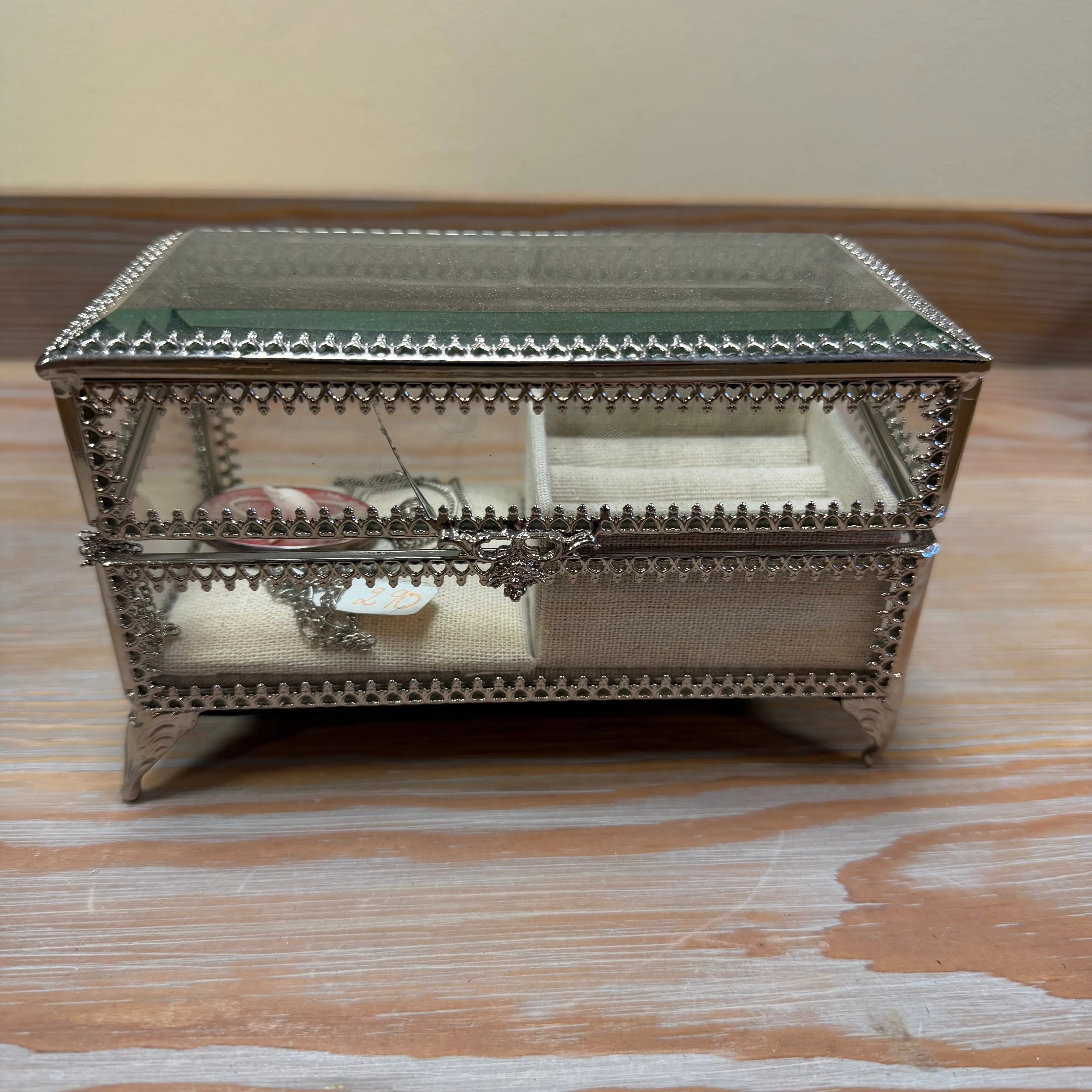 Gilded Porcelain Trinket Dish 3" Diameter ABC Rugs Kilims